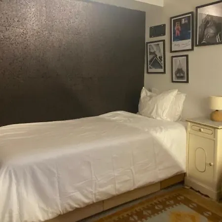 Cozy & Charming In Estrela Apartment *