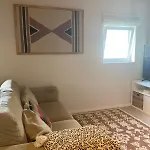 Cozy & Charming In Estrela * Lisbon