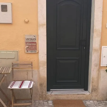 Cozy&charming In Estrela Lisboa