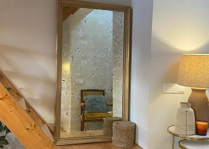 Cozy & Charming In Estrela *