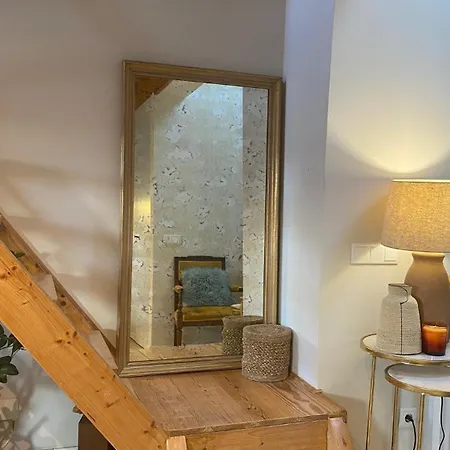 Cozy & Charming In Estrela *